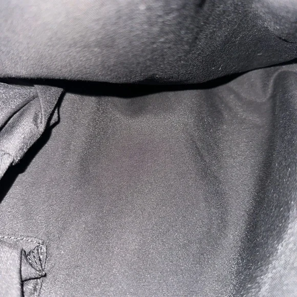 Gucci Black Python-Embossed Leather Bamboo Tassel Hobo Bag with Gold Corners - Picture 8 of 8